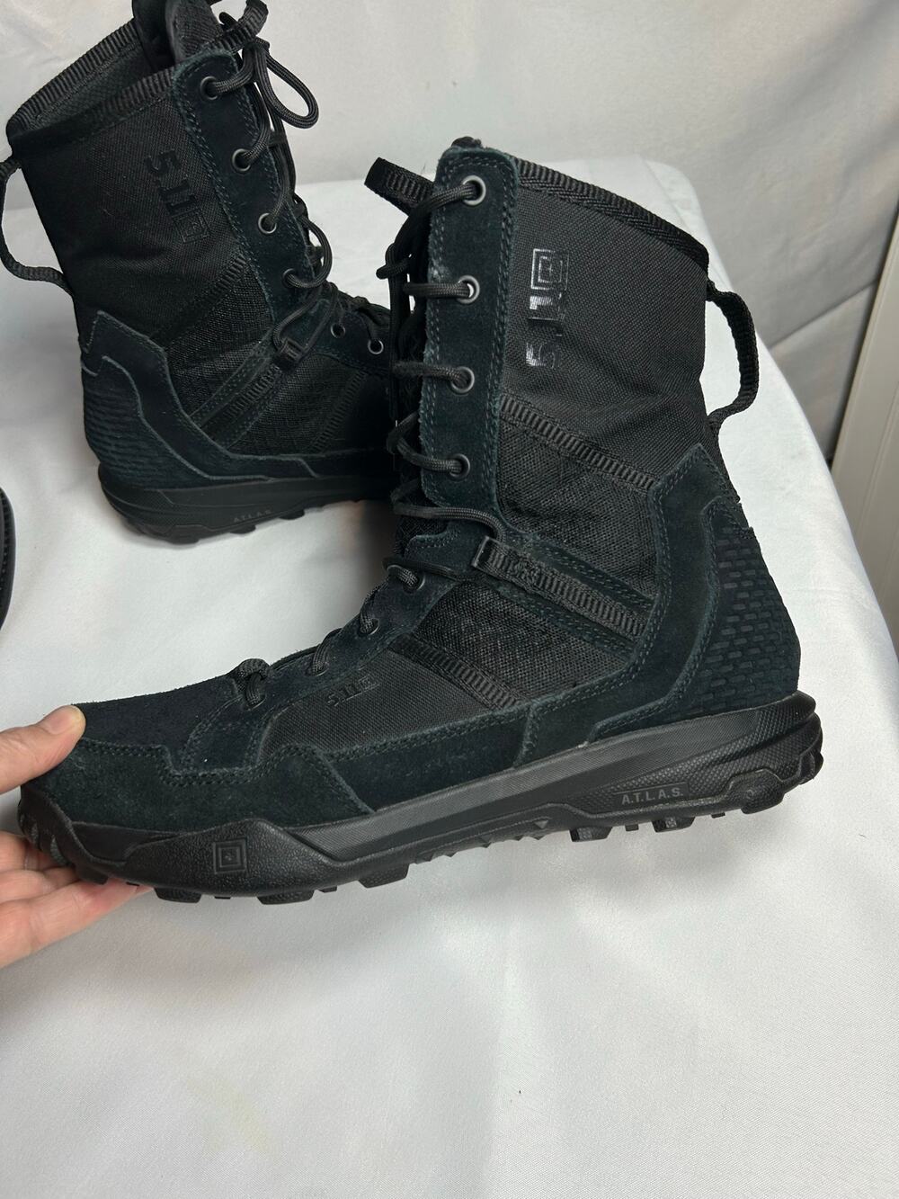 5.11° A/T 8" Non-Zip Boot Style 190812 barely used black hiking  winter Sz 11.5